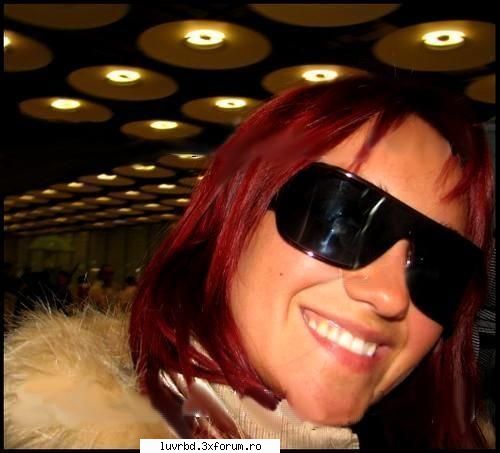 Dulce-poze cu ochelari - `Trendyta`siempre - Dulce Mar�a Espinoza Savi��n