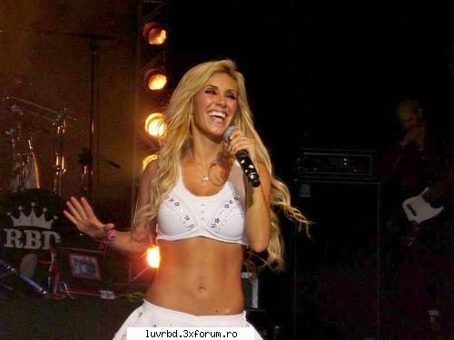 Poze Annie - raluca - Anahi Giovanna Puente portilla