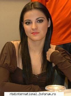 Poze May - `Trendyta`siempre - Maite Perroni Beoriequi